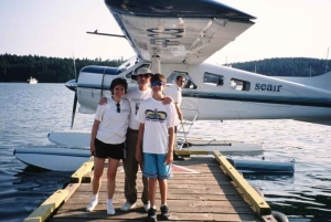 The Gulf Islands: Kayak Outing with Seaplane Experience