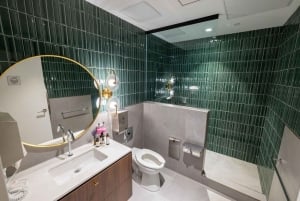 Vancouver Airport: Plaza Premium First Airport Lounges