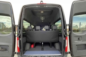 Vancouver - Calgary International Airport (Benz Van)