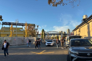 Vancouver: most Capilano i główne atrakcje Granville Island
