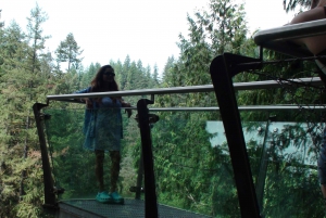 Capilano Suspension Bridge/Charisma's Canyon Light/LUX CAR