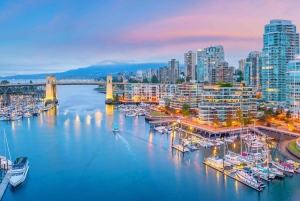 Vancouver: City Highlights Tour with Capilano Bridge