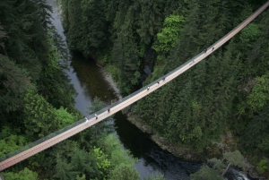 Vancouver: City Tour with Capilano Suspension Bridge