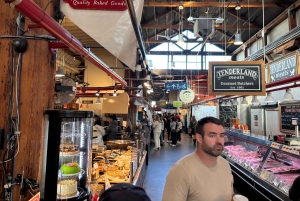 Vancouver: City Tour with Food Tasting and Pickup