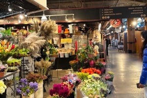 Vancouver: Deep Cove, Lynn Canyon & Quay Market Tour