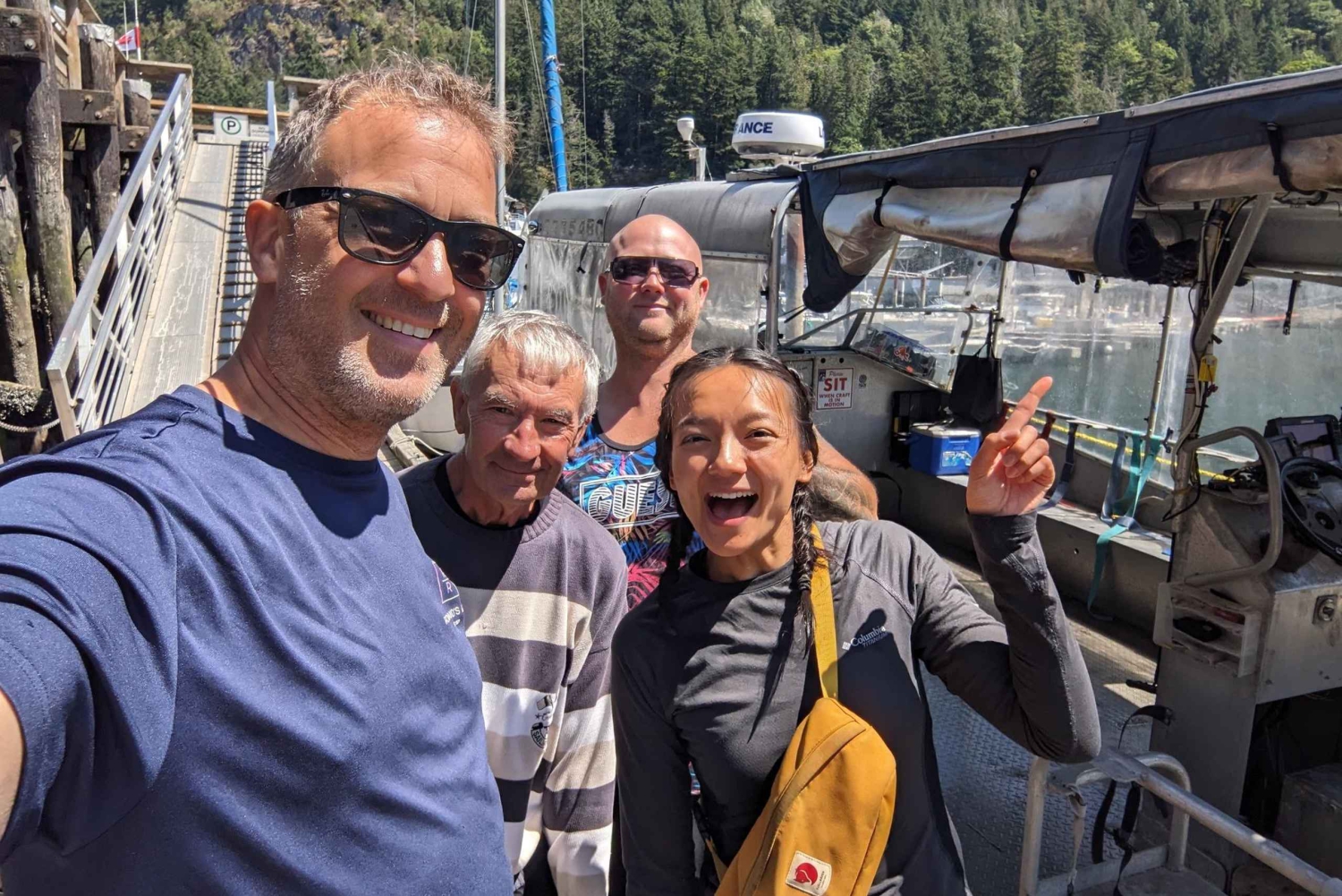 Vancouver: Odkryj najlepsze miejsca do nurkowania z łodzi