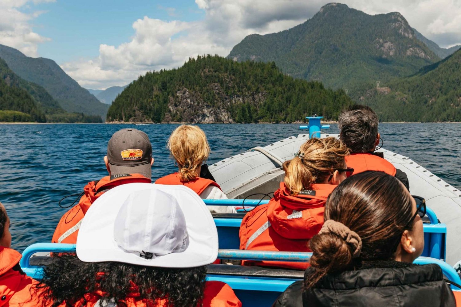 Vancouver: Indian Arm and Granite Falls Zodiac Boat Tour