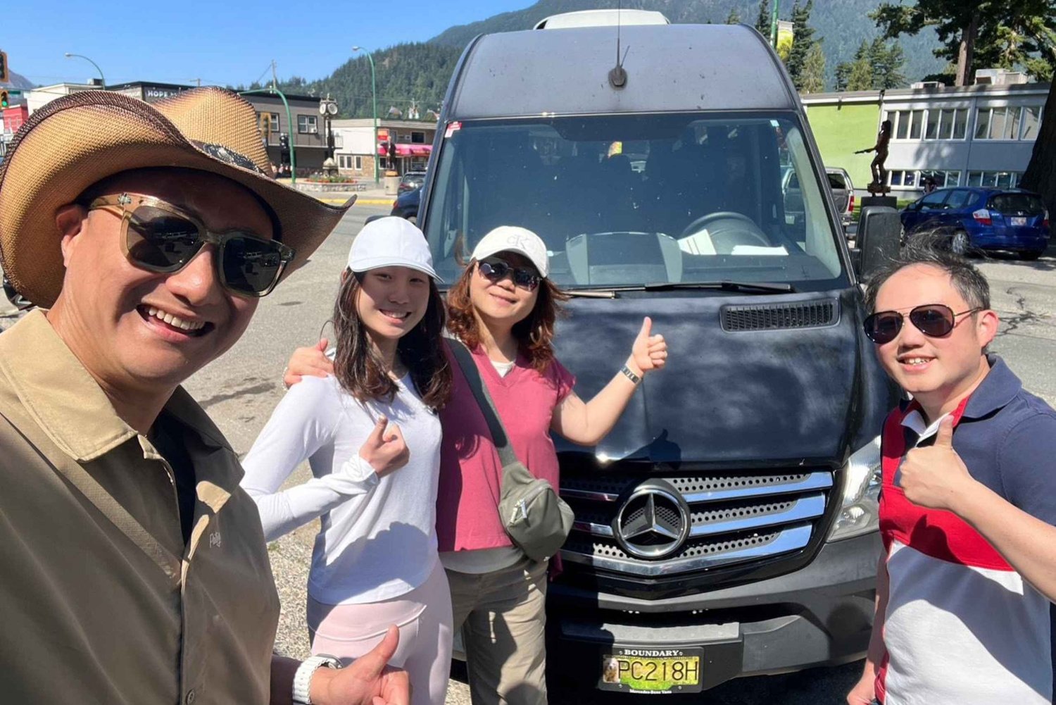 Gioielli nascosti di Vancouver: degustazione in cantina e visita al tempio