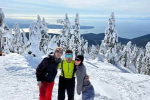 Vancouver: North Shore Mountains Snowshoeing with Transfer