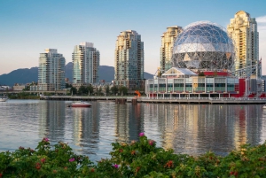 Vancouver: Private Guided City Tour with Pickup