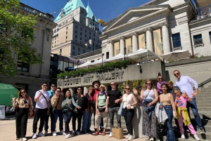 バンクーバー：市内の見どころをまわるプライベートウォーキングツアー