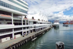 Vancouverin kaupunkikierros+VipCar+Stanley Park+ChinaTown/Pienryhmässä