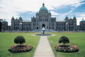 Vancouver: Victoria, Gulf Islands Cruise, & Butchart Gardens