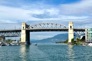 Vancouver: Your own Private Yacht Tour (2 to 4 hours)