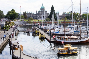 Victoria: City Highlights and Butchart Gardens Tour