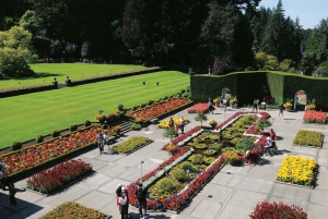 Victoria: City Highlights and Butchart Gardens Tour