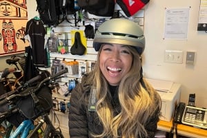 Victorian kaupungin kohokohdat Pyöräretki - Castle Hoods & Legends (Linnan huput ja legendat)