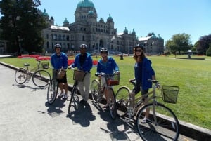 Victorian kaupungin kohokohdat Pyöräretki - Castle Hoods & Legends (Linnan huput ja legendat)