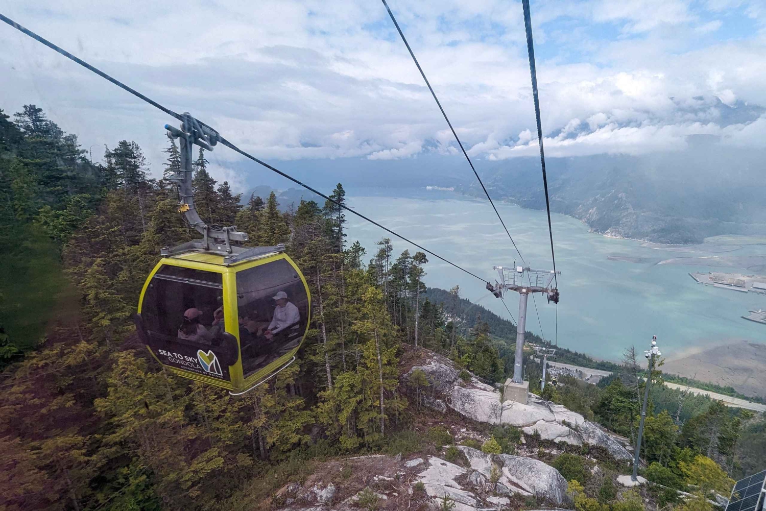Whistler, Sea to Sky Gondola, Shannon Fall y Green Lake Tour