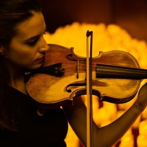 Candlelight: Królowa kontra ABBA