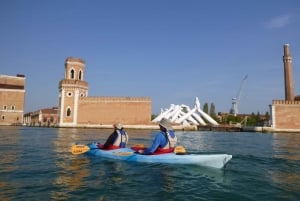 Venice: Hidden Canal Gems Kayak Tour with Certified Guide