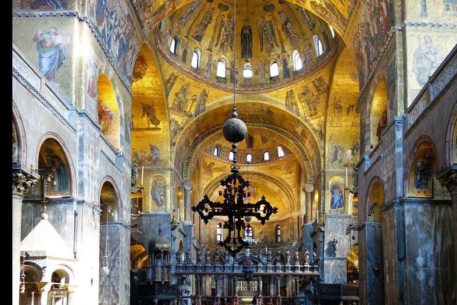 En heldagstur i Venedig med flere guidede ture