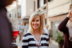 Venice: Authentic Cicchetti Food and Wine Tour