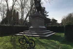 Bolonia: tour autoguiado por el centro en e-bike
