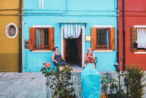 Burano: Spaziergang durch die geheimen Ecken von Burano mit einer Buranella-Führerin