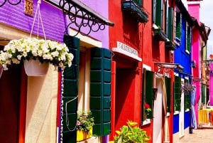 Burano: Spaziergang durch die geheimen Ecken von Burano mit einer Buranella-Führerin