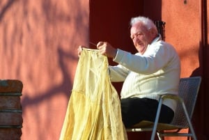 Burano: Spaziergang durch die geheimen Ecken von Burano mit einer Buranella-Führerin