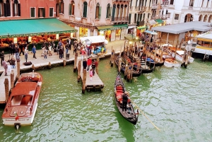 Explore Rialto, Bovolo & More: Walk & Gondola Ride