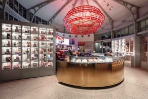 Café frío o pausa para comer en el illy Caffè de la Plaza de San Marcos