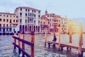 Classic Venetian Gondola Tour