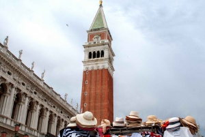 Classic Venice: 2-Hour Walking Tour with Basilica Entry