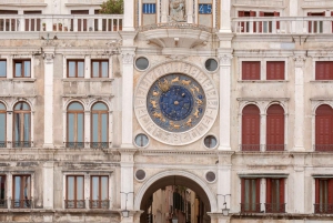 Classic Venice: 2-Hour Walking Tour with Basilica Entry