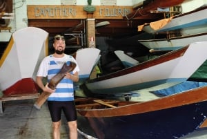 Tour cultural en kayak: descubre los canales de la ciudad