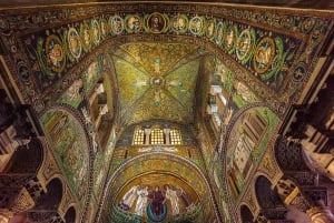 Scopri Ravenna mentre sei diretto a Venezia con un trasferimento privato