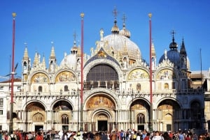 Essential Venice Tour: Highlights of the Floating City