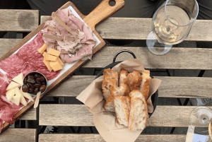 Tarde en Venecia con un local: tour gastronómico y cata de vinos