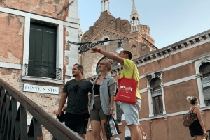Tarde en Venecia con un local: tour gastronómico y cata de vinos