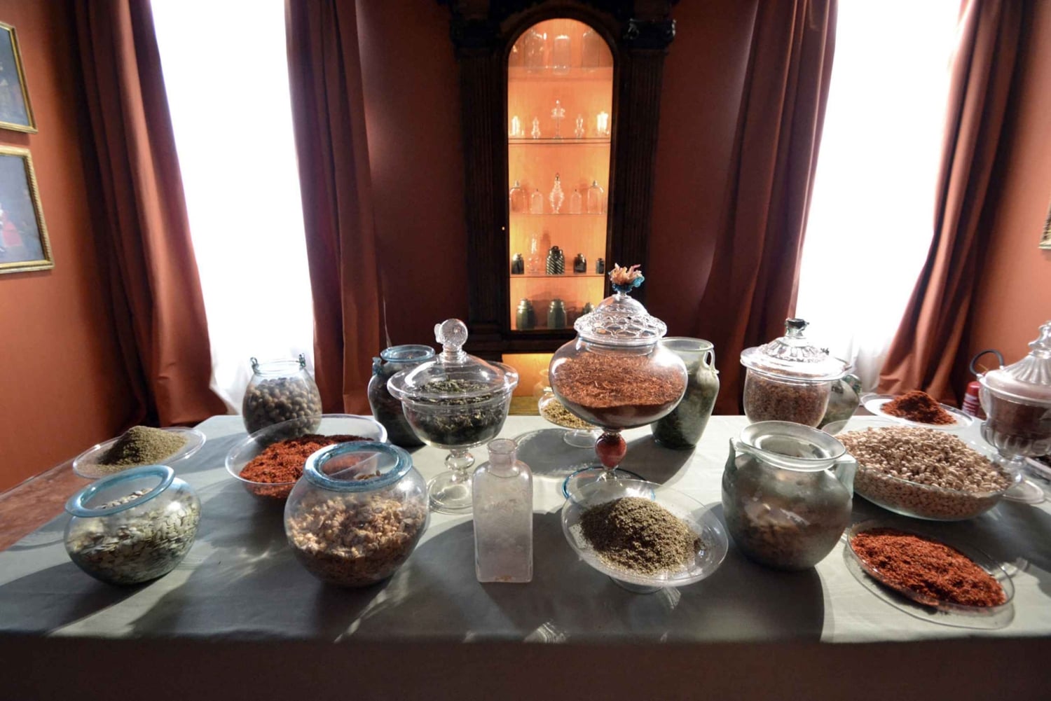 Stoffe und Parfums in Venedig