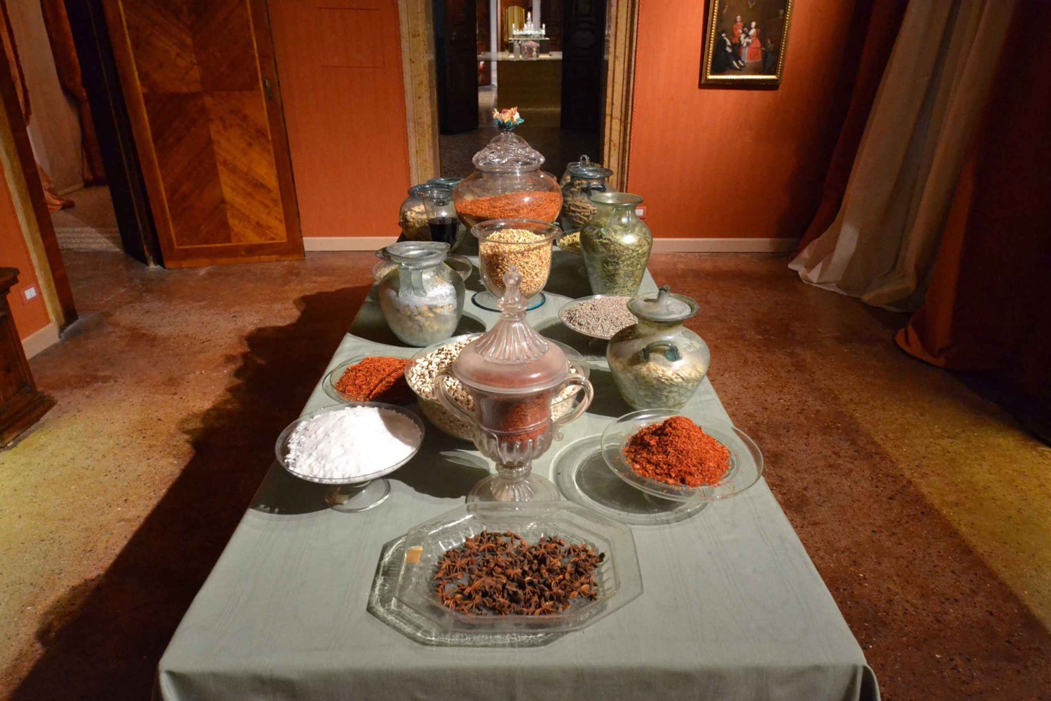 Stoffe und Parfums in Venedig