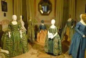 Stoffe und Parfums in Venedig