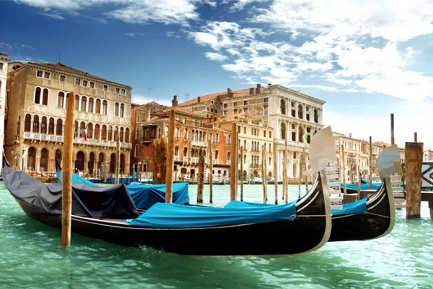 Passeggiata a Venezia e giro in gondola: Da Rialto al Canal Grande