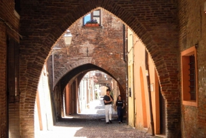 Ferrara: Walking Tour, Highlights and Food Tastings