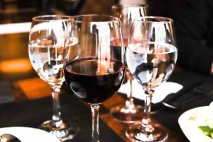 Dîner élégant à Venise avec accords mets et vins en quatre plats