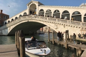 Venezia: tour di gruppo guidato di un giorno dal Lago di Garda