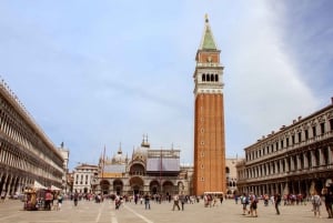 Von Mailand aus: Tagestour nach Venedig mit geführter Stadtführung