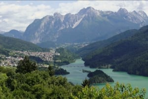 Von Venedig aus: Tagestour Dolomiten, Misurinasee und Cortina